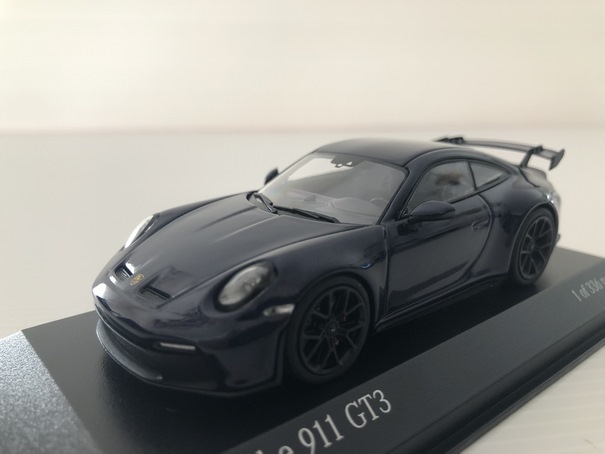 Miniature Porsche 911 (992) GT3 2020 Minichamps